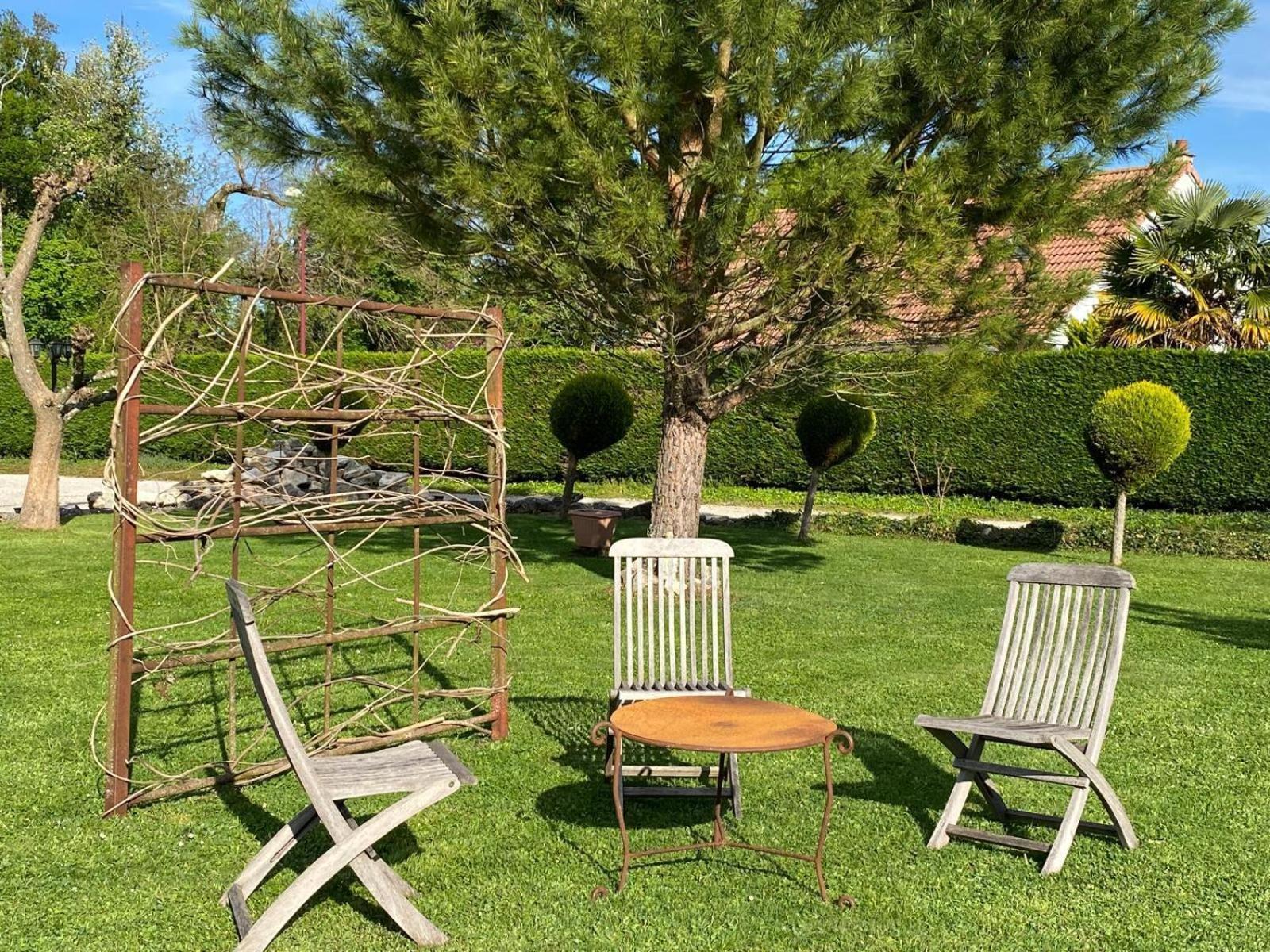 巴龙基尔住宿加早餐旅馆 Farges-les-Chalon 外观 照片