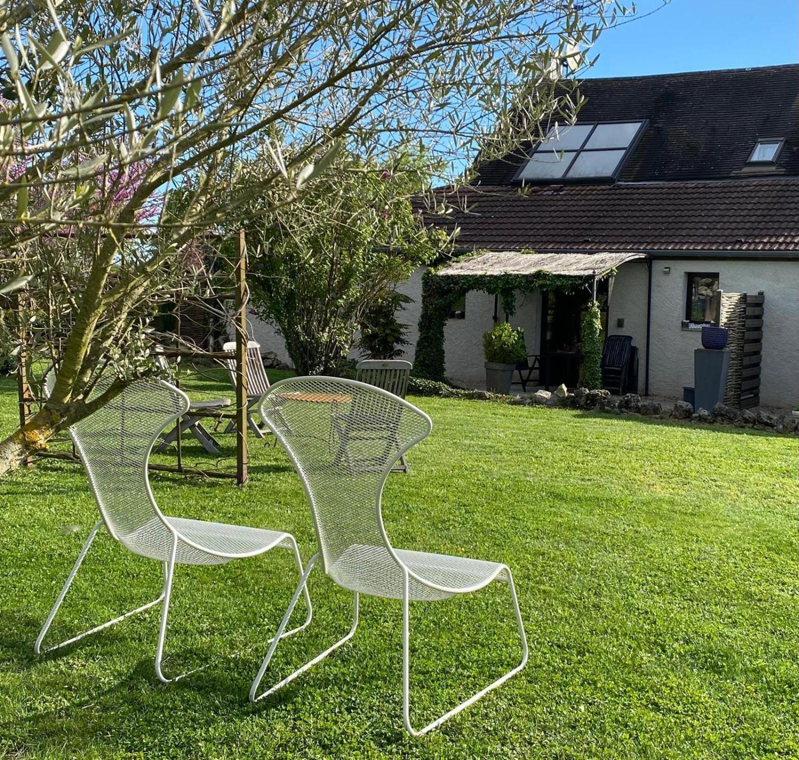 巴龙基尔住宿加早餐旅馆 Farges-les-Chalon 外观 照片
